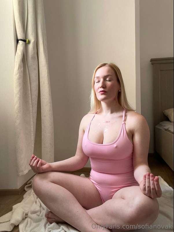 keep scrolling thats just me trying to manifest you cuming a..