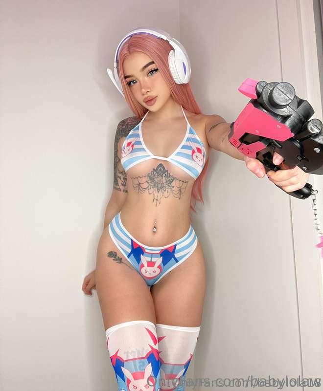 should i leave lipstick marks all over ur body??💄