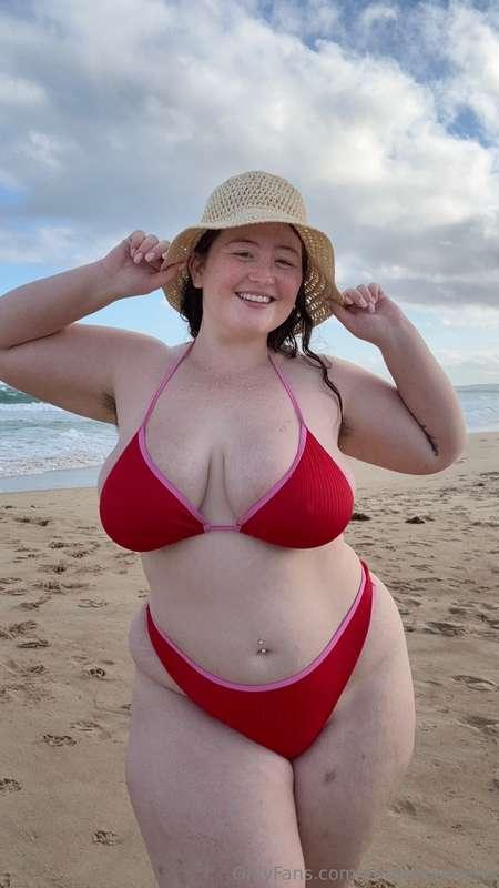 Good morning! I spent my new years soaking up the sun and sa..