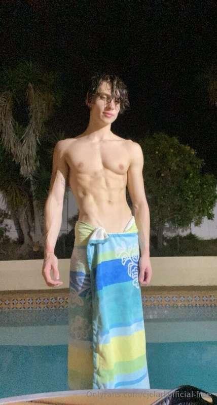 Throwback to 18 year old me