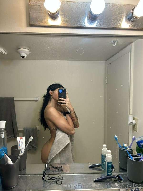 You an ass or tittie person?❤️