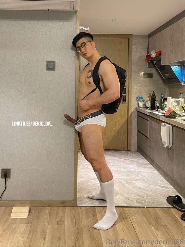 deric solo 🍆💦(147)Complete video and 11 sexy photos