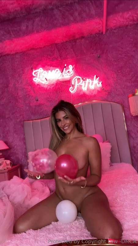 IT'S MY BDAY!!!! 🎂🥳💞💞💞💞the big day is FINALLY here, and i'm ..