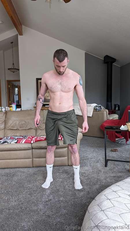 Am I showing too much bulge? 😅🍆🍆