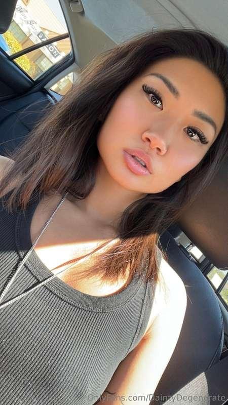 Happy Monday! 🥰 What kind of content would you like to see n..