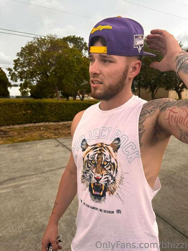 I’m not wearing pants 😈