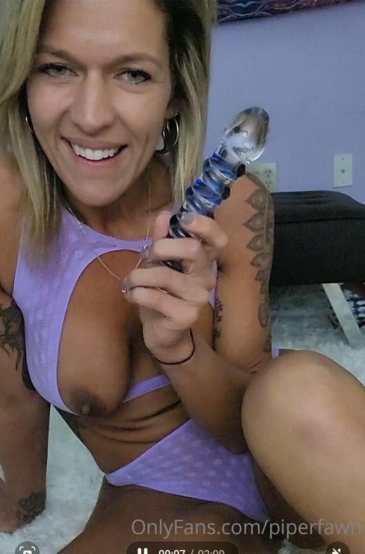 I had fun today with my glass dildo up my tight asshole toda..