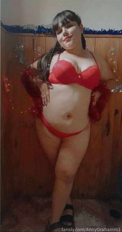 annygrahamm1 image #0