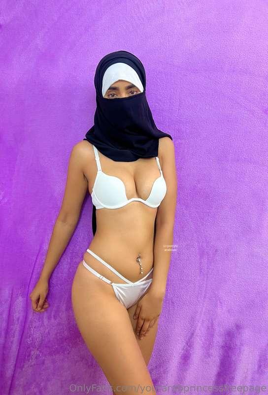 Does white lingerie suit me?😈  60% OFF On my VIP @yourarabpr..