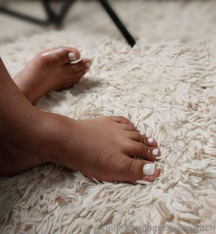 Today my feet wanted to be the attention ♥︎