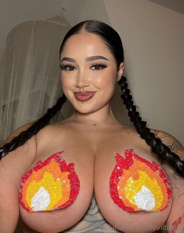 hot, just how u like it