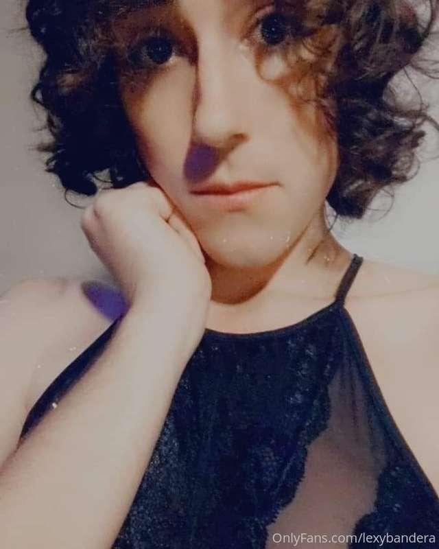 💖curly headed cosplay cutie @makingmaybel has a special trea..