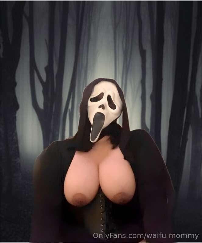 Spooky season ready 👻🎃