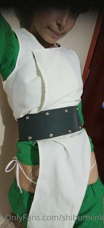 Haré un live hot usando mi cosplay de Toph uwu 👉👈 para quien..
