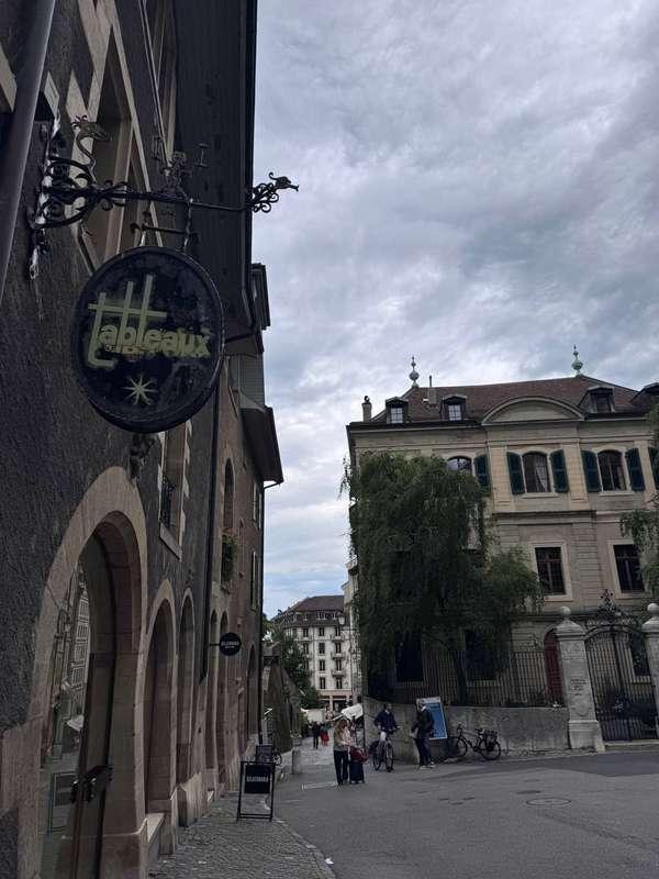 yoursmalldoll image #1