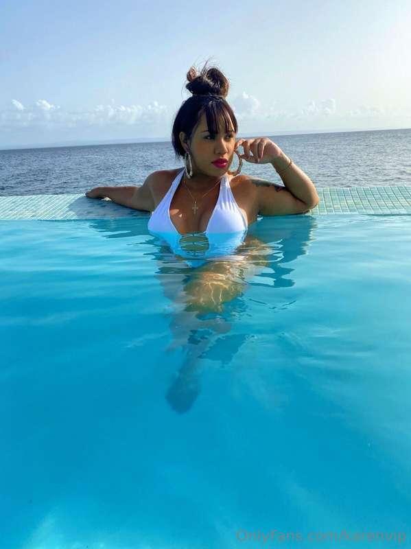 Estoy en línea amor escríbeme 🤙🤙😍I'm online write to me