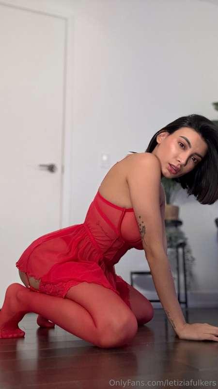 The red is the color of the pleasure, the name is letizia 
