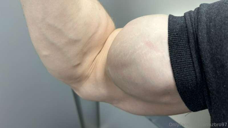 armzbro97 image #4