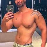 bigchesthot24