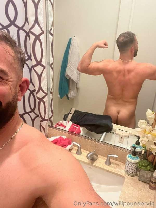 Does this ass make you wanna dry hump 🤪