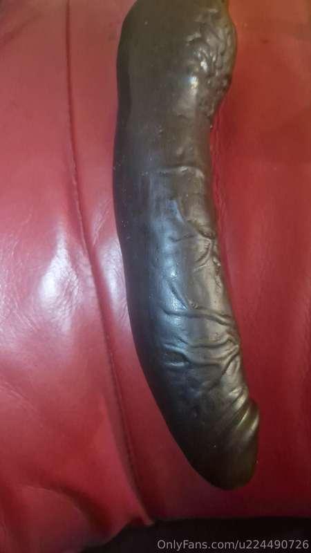 Mmmm wanna see my black dildo inside my wet pussy baby? X