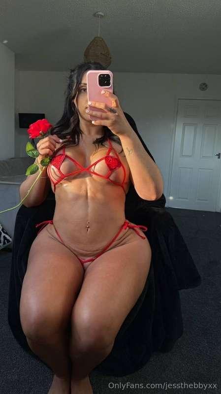 This Valentine’s Day gift won’t fit in a box 🎁💐🥵