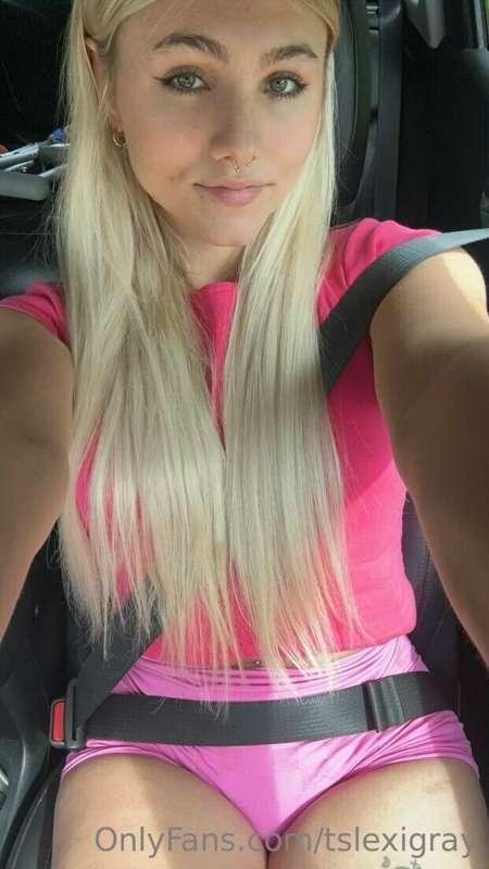 Posting a 5min PPV video tonight of me sucking my favorite d..