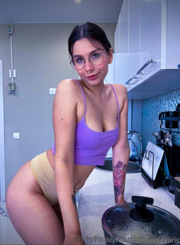 # ♥️𝗙𝗜𝗥𝗦𝗧 𝗙𝗔𝗡 ‼️ TO CLAIM GETS ALL OF MY CONTENT FROM 2023 F..