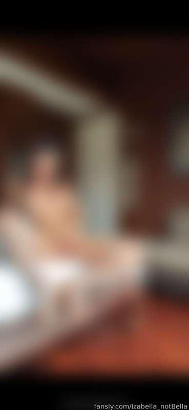 izabella_notbella image #1