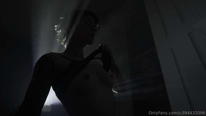 some cool projector lighting