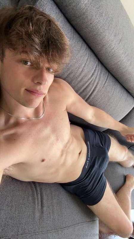 Come lay with me 😈