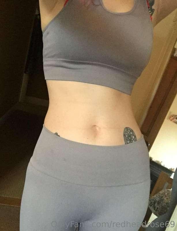 Exercise time! Let’s get sweaty 😈💦💧