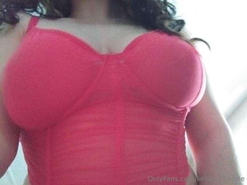 kelsey27white image #1