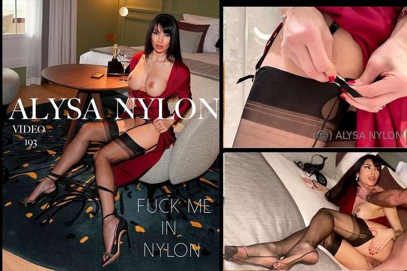 GIFT VIDEO 🎁 OF THE WEEK ARRIVES TODAY💋VIDÉO CADEAU 🎁 DE LA ..