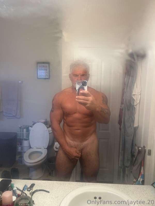 Shower! Now Gym time!