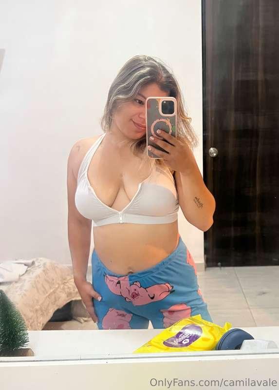 Caught you staring... keep looking. 😉