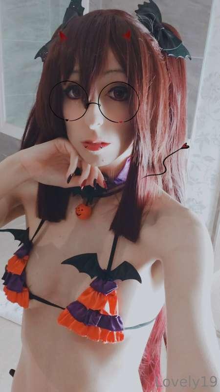 Wanna see more sexy content of Hu Tao? Join me @lovely19 👻 u..