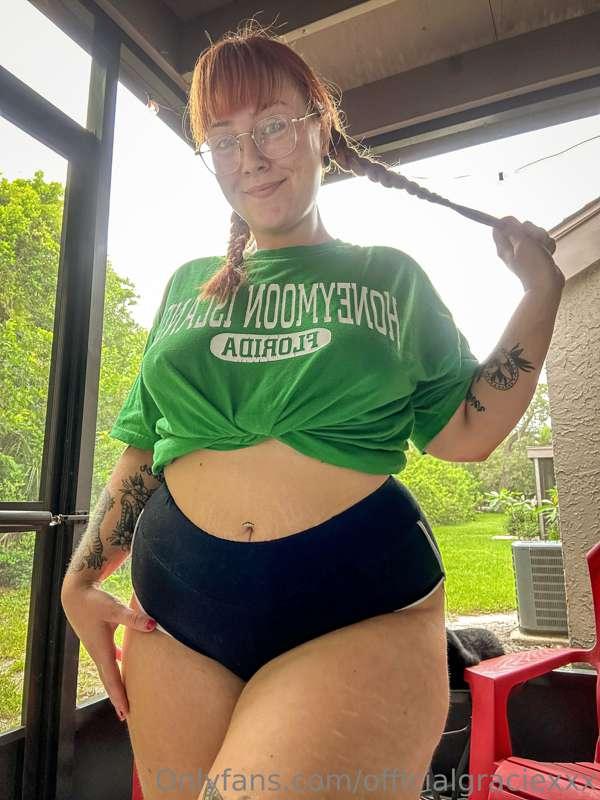 happy glute & quad day 🤪🍑 can we be gym buddies? 💪 you can h..