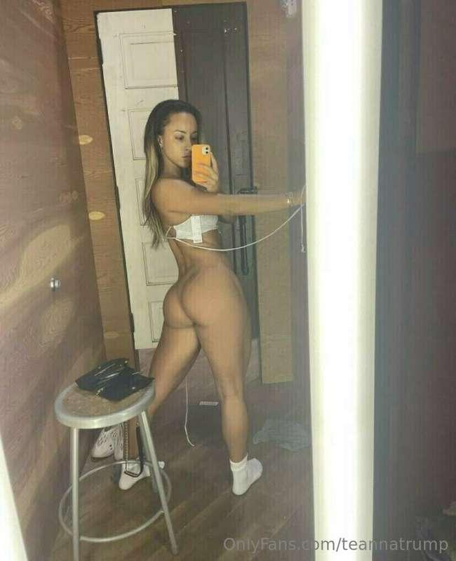 lazy stretch, slutty angle 😇