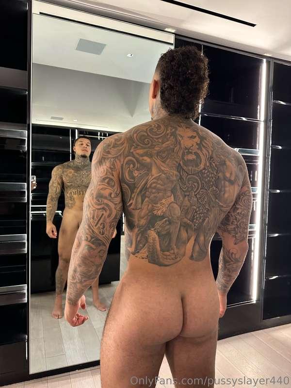 DM DADDY FOR YOUR MONDAY FUNDAY😈