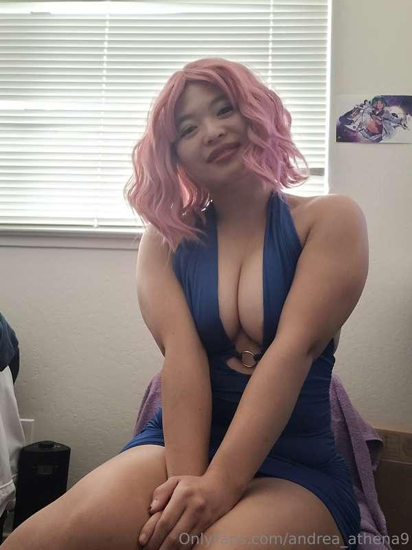 Loving how my boobs look here 😍 

I got horny and wanted to ..