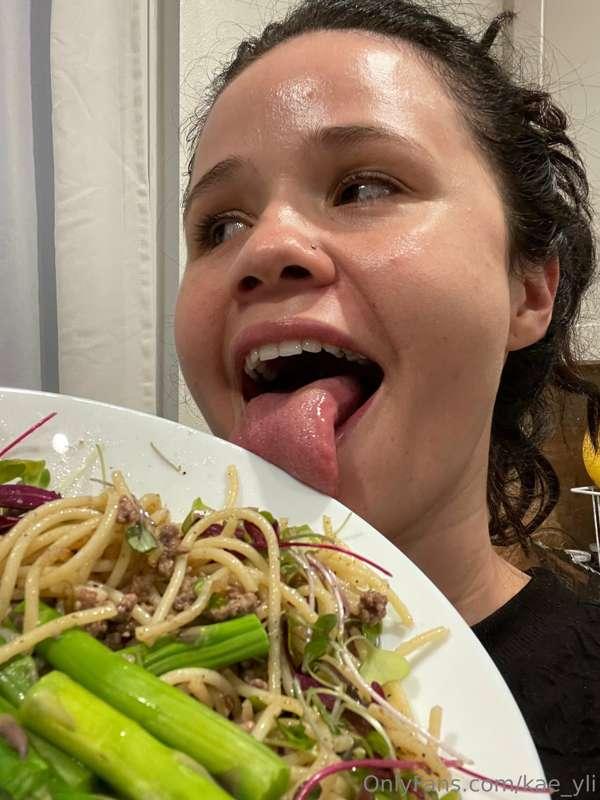 Licking the plate as foreplay (and aftercare)