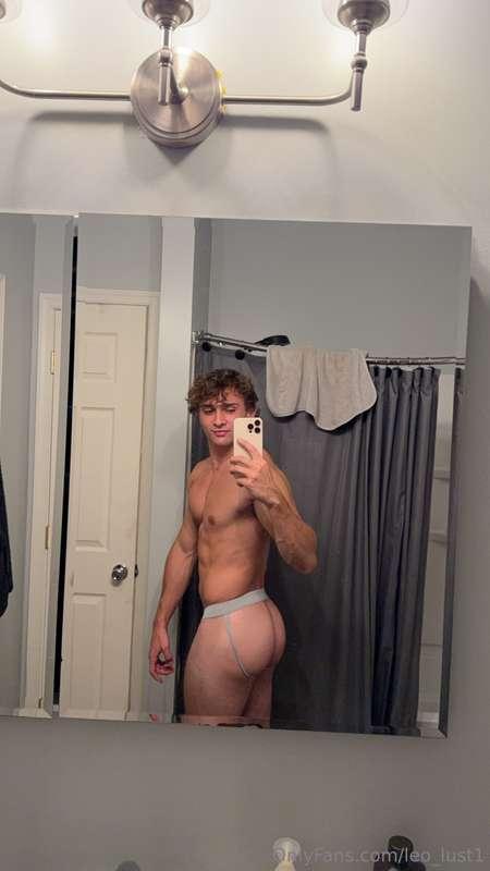 leo_lust1 image #0