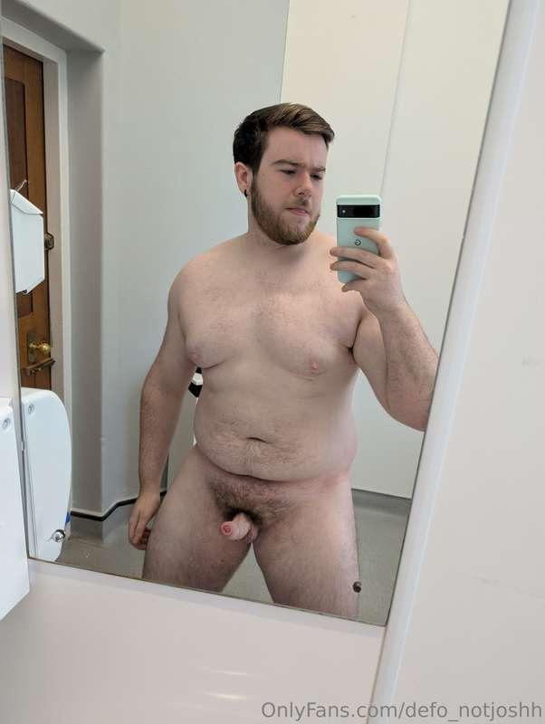 defo_notjoshh image #0