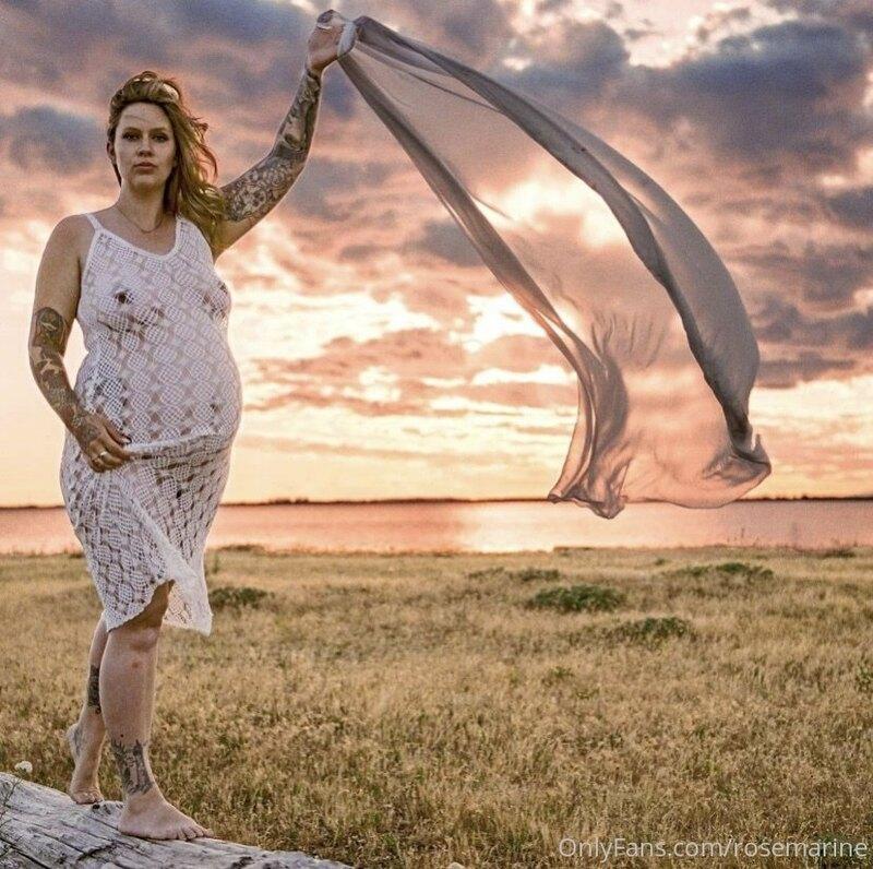 Me, 8 months pregnant with my 3rd ❤️ Captures by the film Wi..