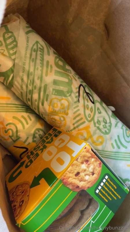 Subwayyy!! 3 footlong subs🥖 and 6 white chip macadamia nut c..