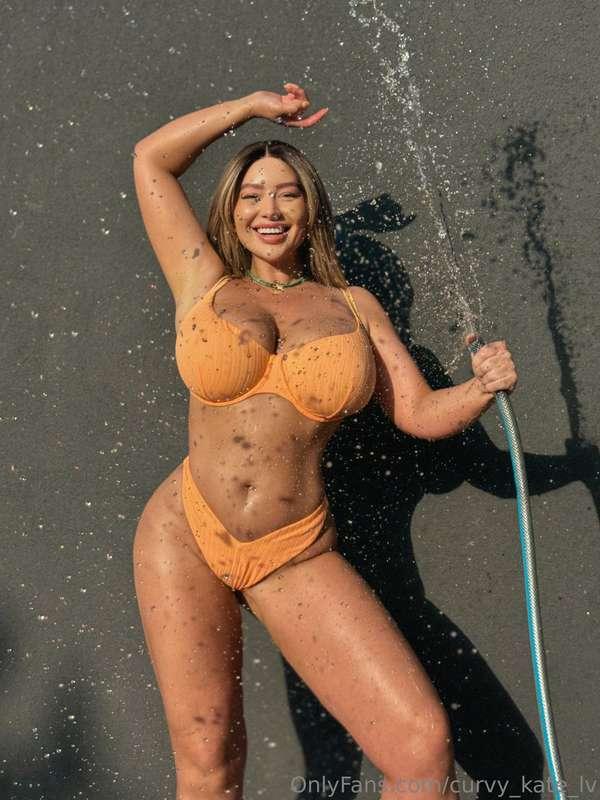 curvy_kate_lv image #0