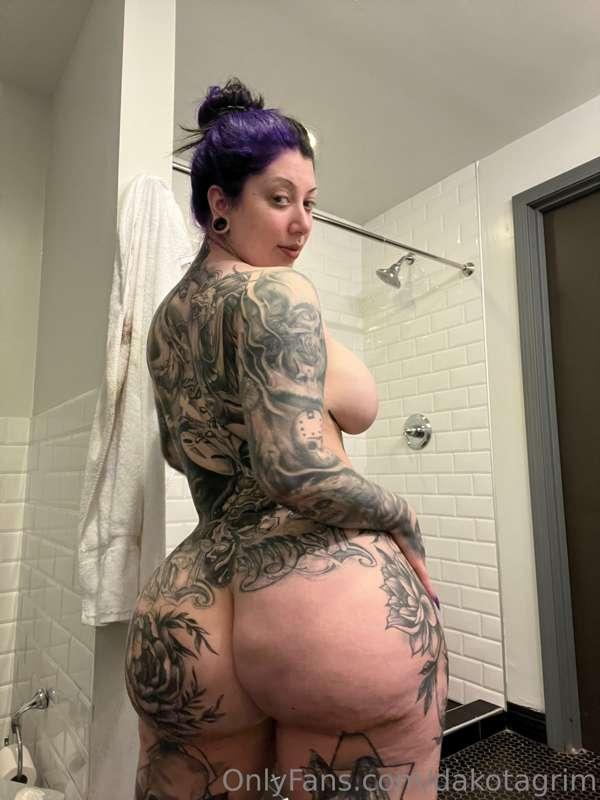 Tip $6.69 here to unlock this set >:) 
I know you love to wa..
