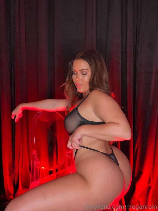Can I give you a lapdance?