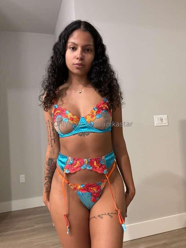 THURSDAY LIVE STREAM 9PM EST/6PM PST 💦💓